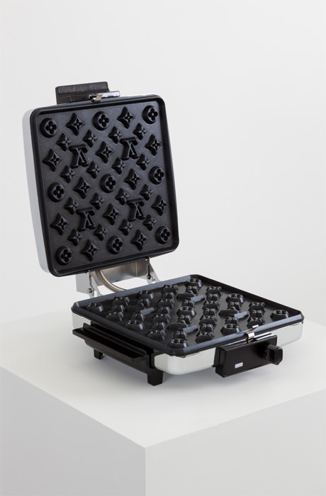 ↑ louis vuitton waffle maker