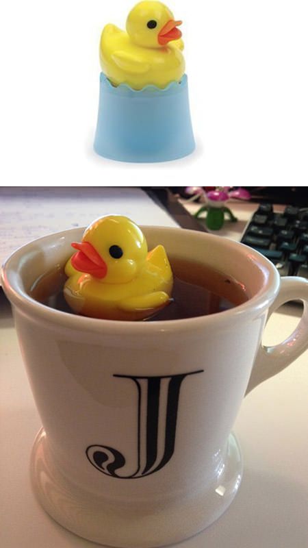 ↑  floating ducky tea infuser