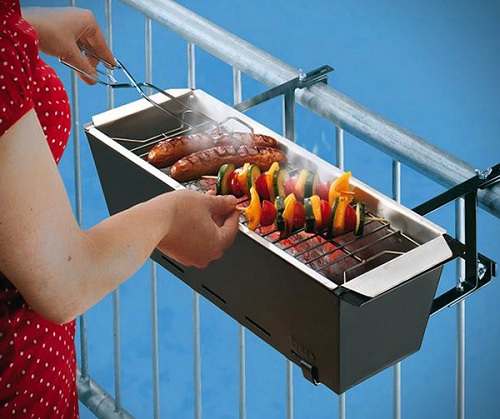 ↑ BBQ Bruce Handrail Grill