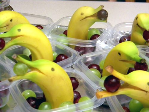 ↑ Cute Banana Dolphins